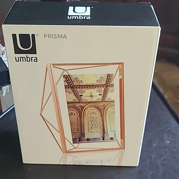 PHOTO DISPLAY STANDARD. - Picture 3 of 3